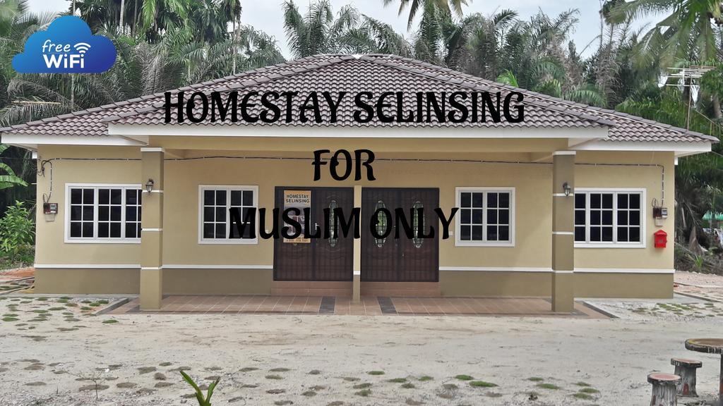 Homestay Selinsing Simpang Ampat Semanggol Exterior photo